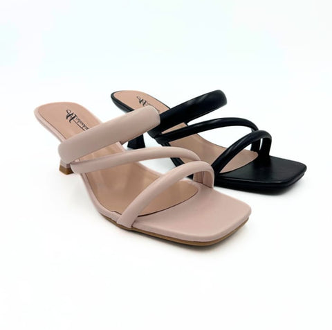 OK75 BEIGE/BLK LADIES STRAPPY MID HEEL SQUARE TOE SANDAL