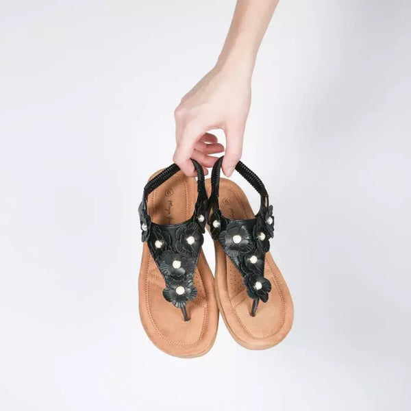 GS7590 LADIES BLACK ELASTIC BACK FLOWER T BAR SANDALS