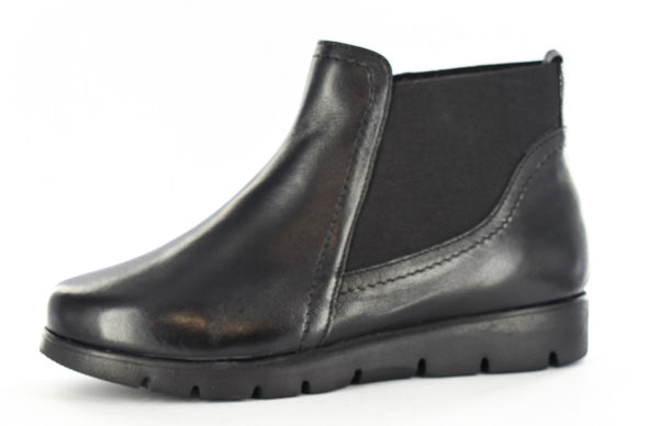 Ladies Black Leather Inside Zip Chelsea/ Ankle Boot